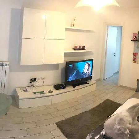 Elisa Apartman